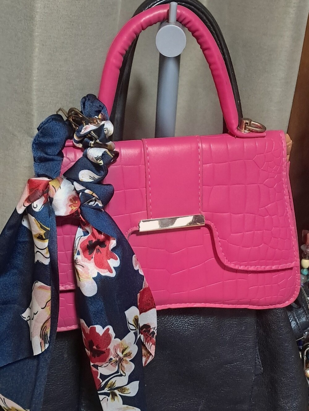 Hot Pink Croc-Embossed Top Handle Bag - Stylish Women's Purse - Picture 6 of 7